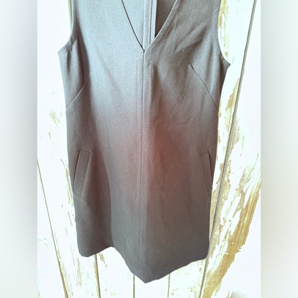 Gap Shift Dress with Pockets size Small zip Back in Black - Picture 7 of 9